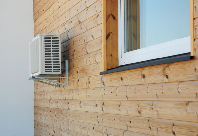 Hardwood Siding Installation detail